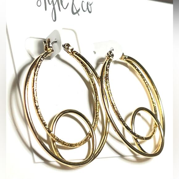 NEW Style Co HOOP EARRINGS 1.75” Gold 3 Circle Double Twisted Dangle Drop NWT - Picture 3 of 5
